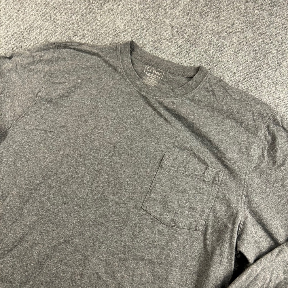 LL Bean Mens Traditional Fit Long Sleeve Pocket T Shirt Gray Size L Regular